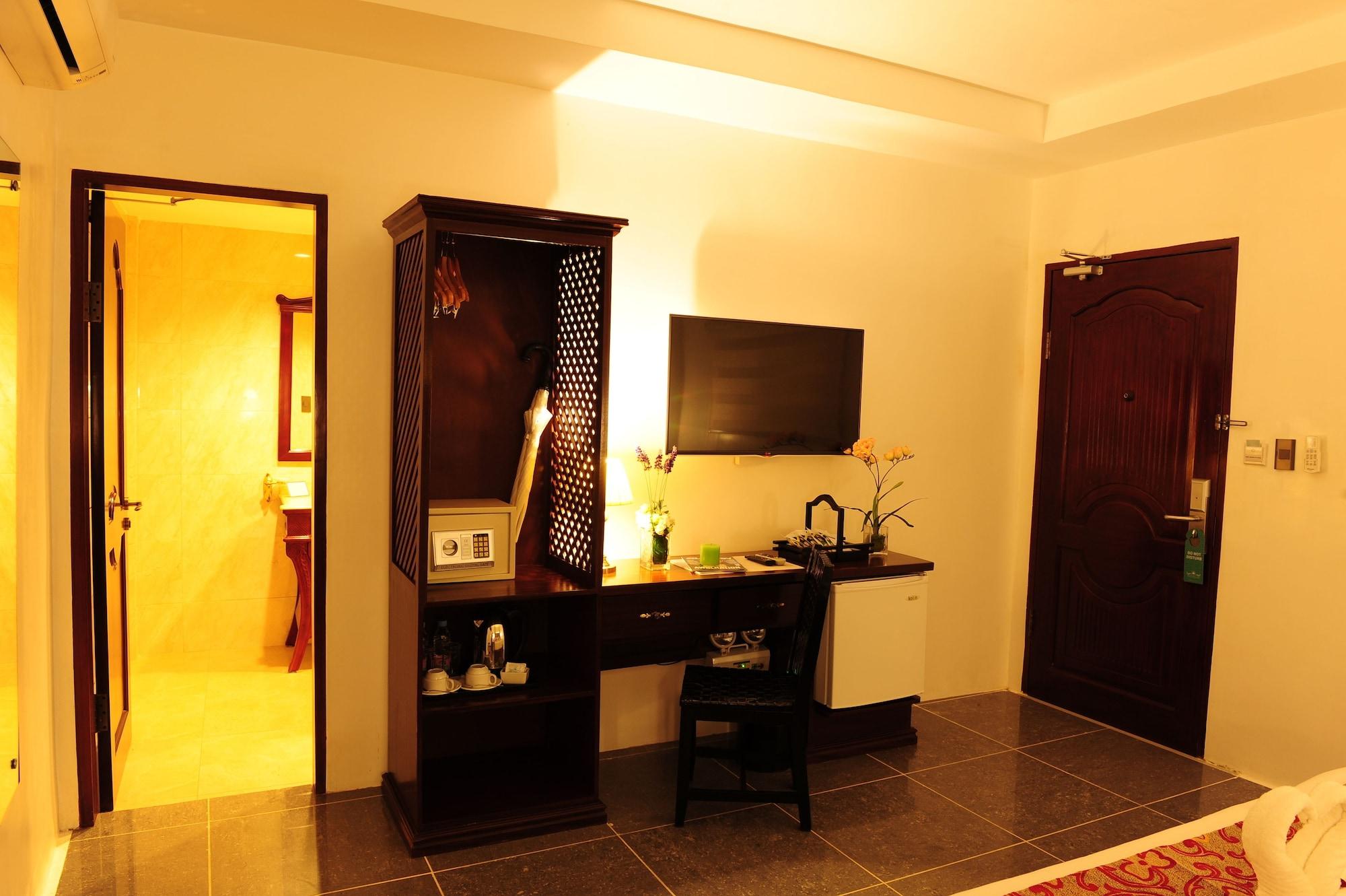 Boracay Summer Palace Resort 3*