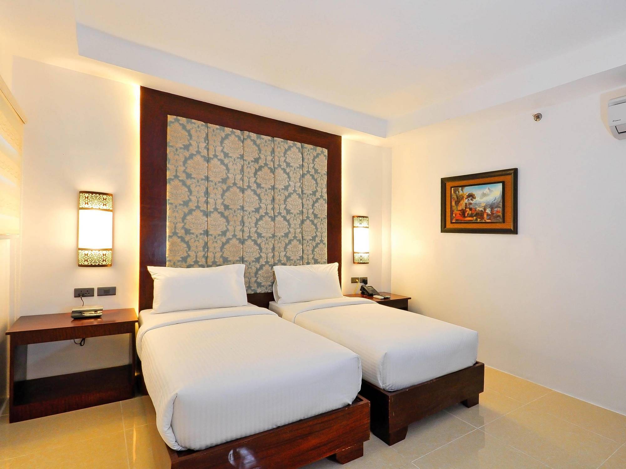 Resort Boracay Summer Palace 3*