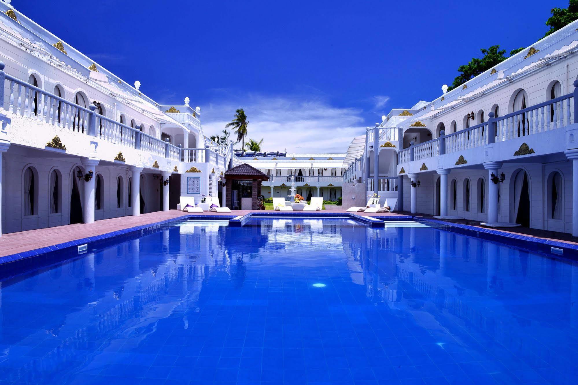 Boracay Summer Palace Resort